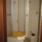 Am Weißdornbusch 3*